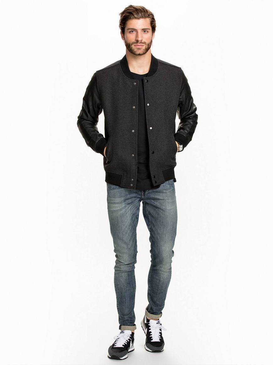 Сlassic bomber jacket