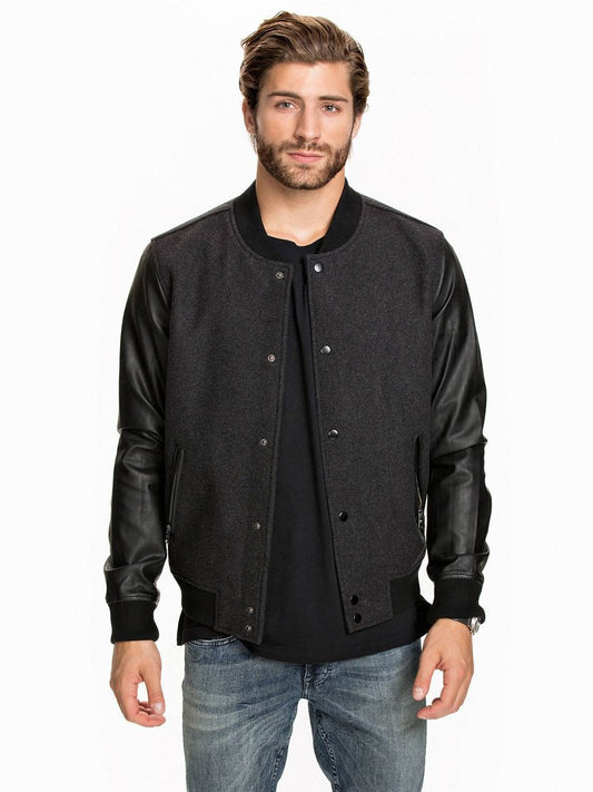 Сlassic bomber jacket